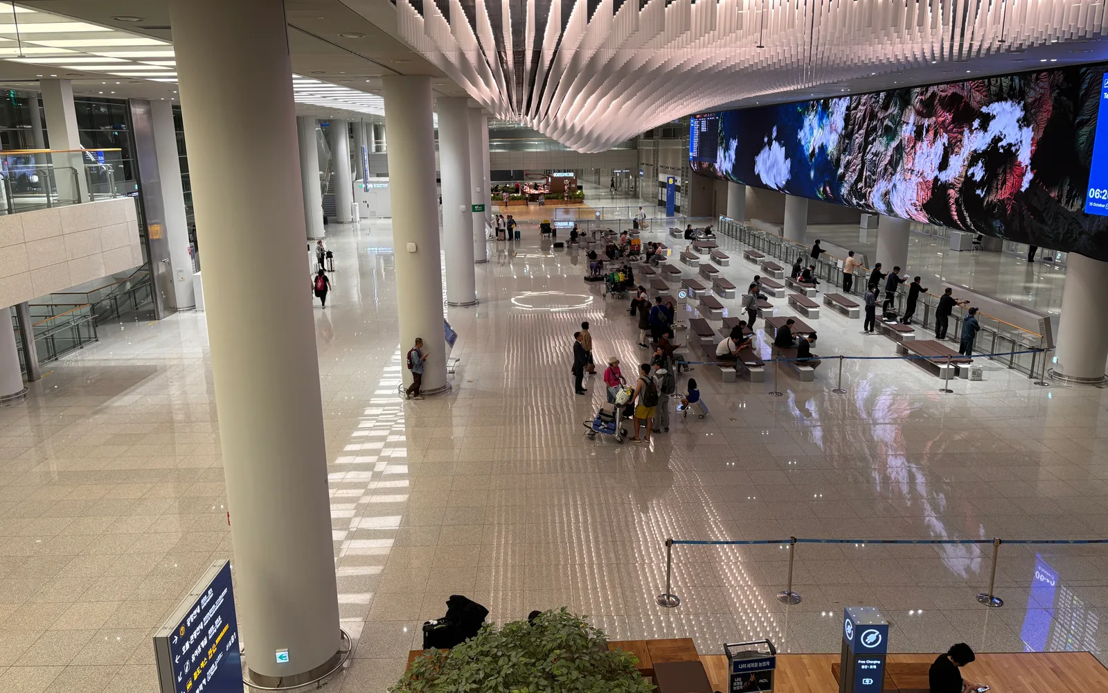 Passenger seating area inside Incheon Airport Terminal 2